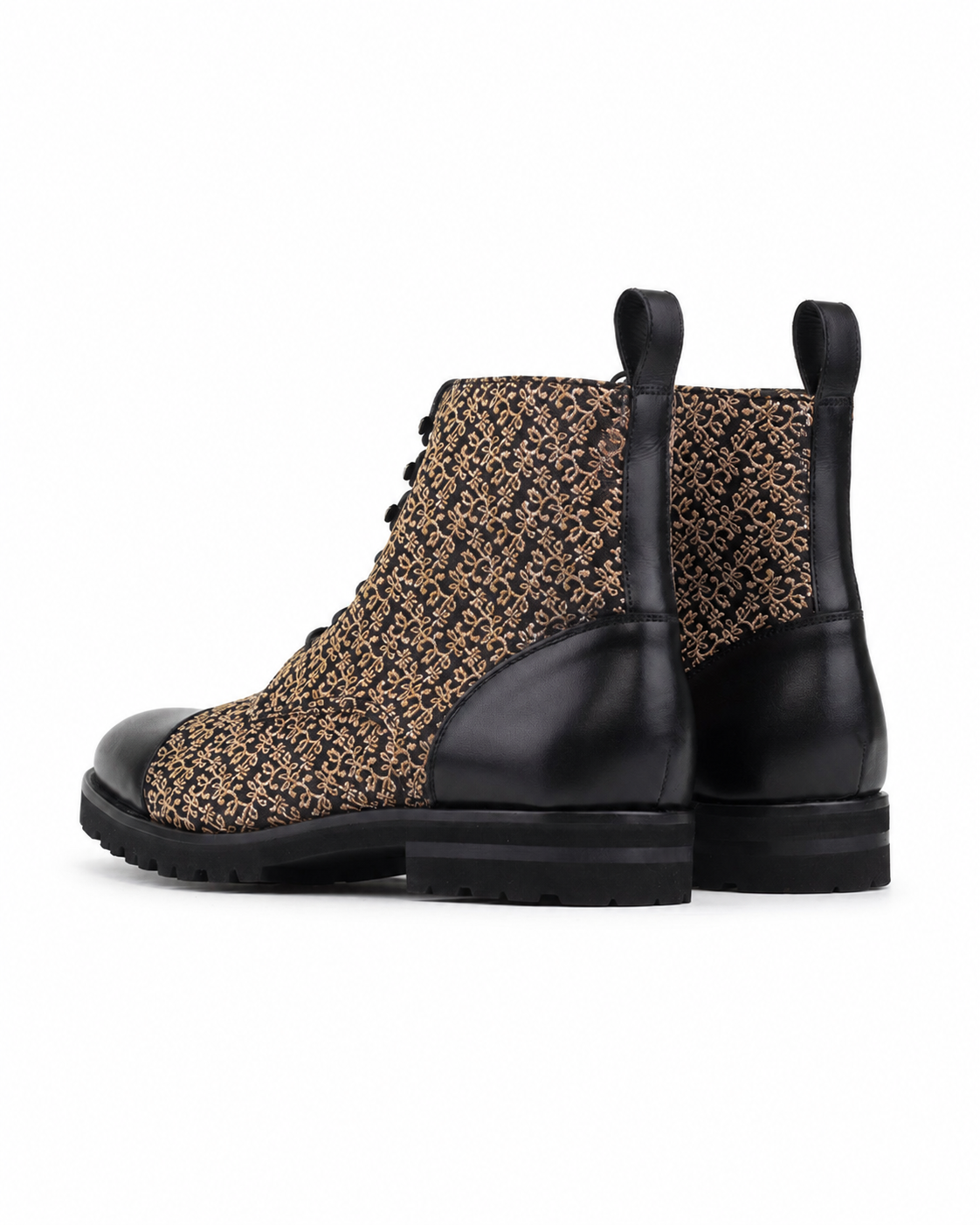 THE SULTAN BOOT | IN PERA NOIR